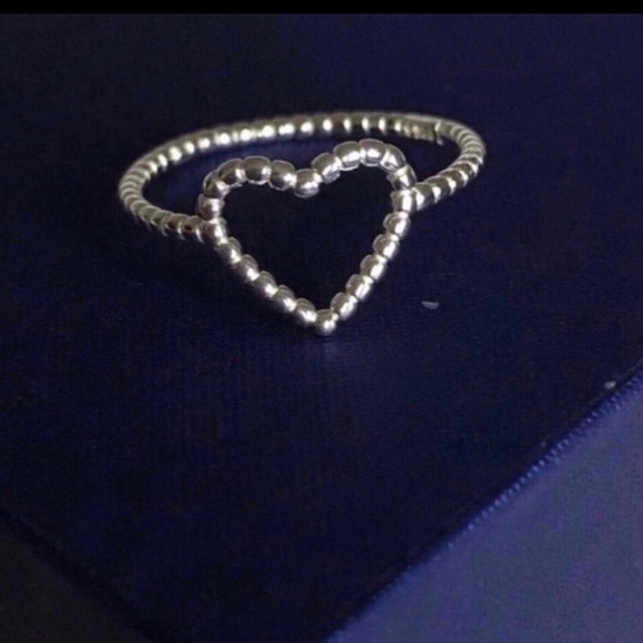 Sterling Silver Heart Ring - Picture 1 of 2